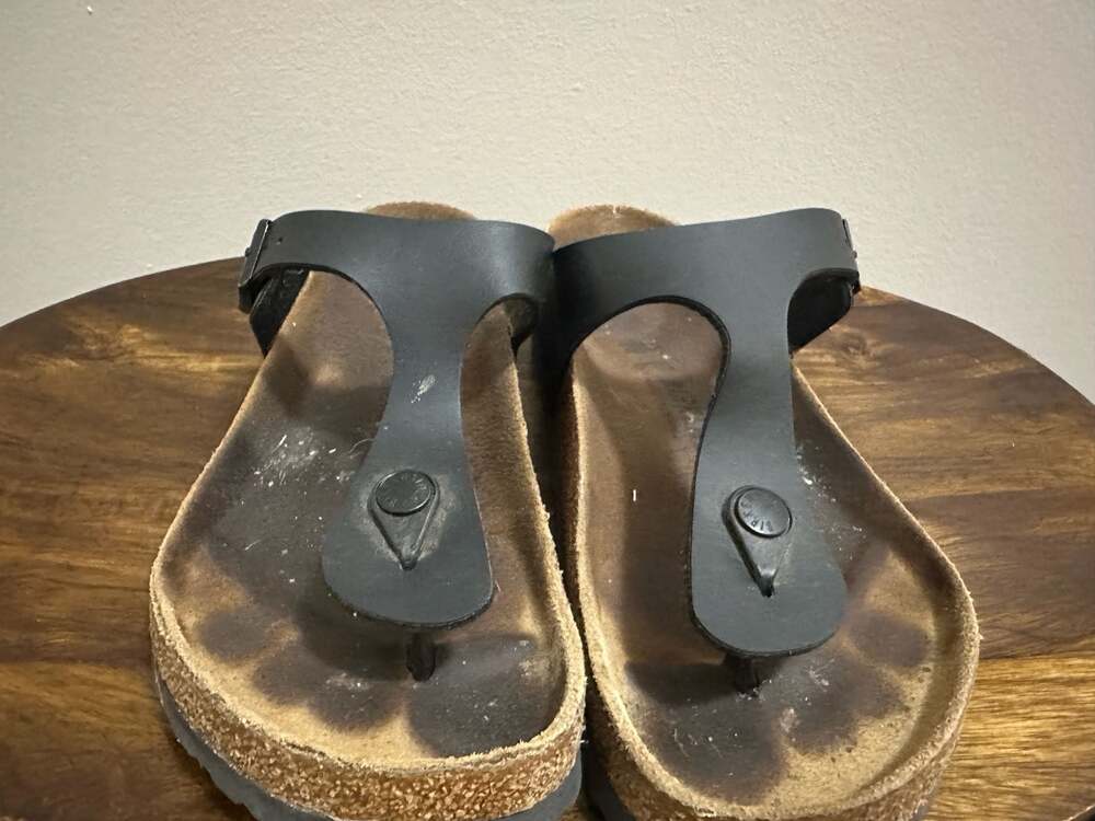 Birkenstock Gizeh Birko-Flor Thong Sandals in Black size 39 B1 - Picture 2 of 6